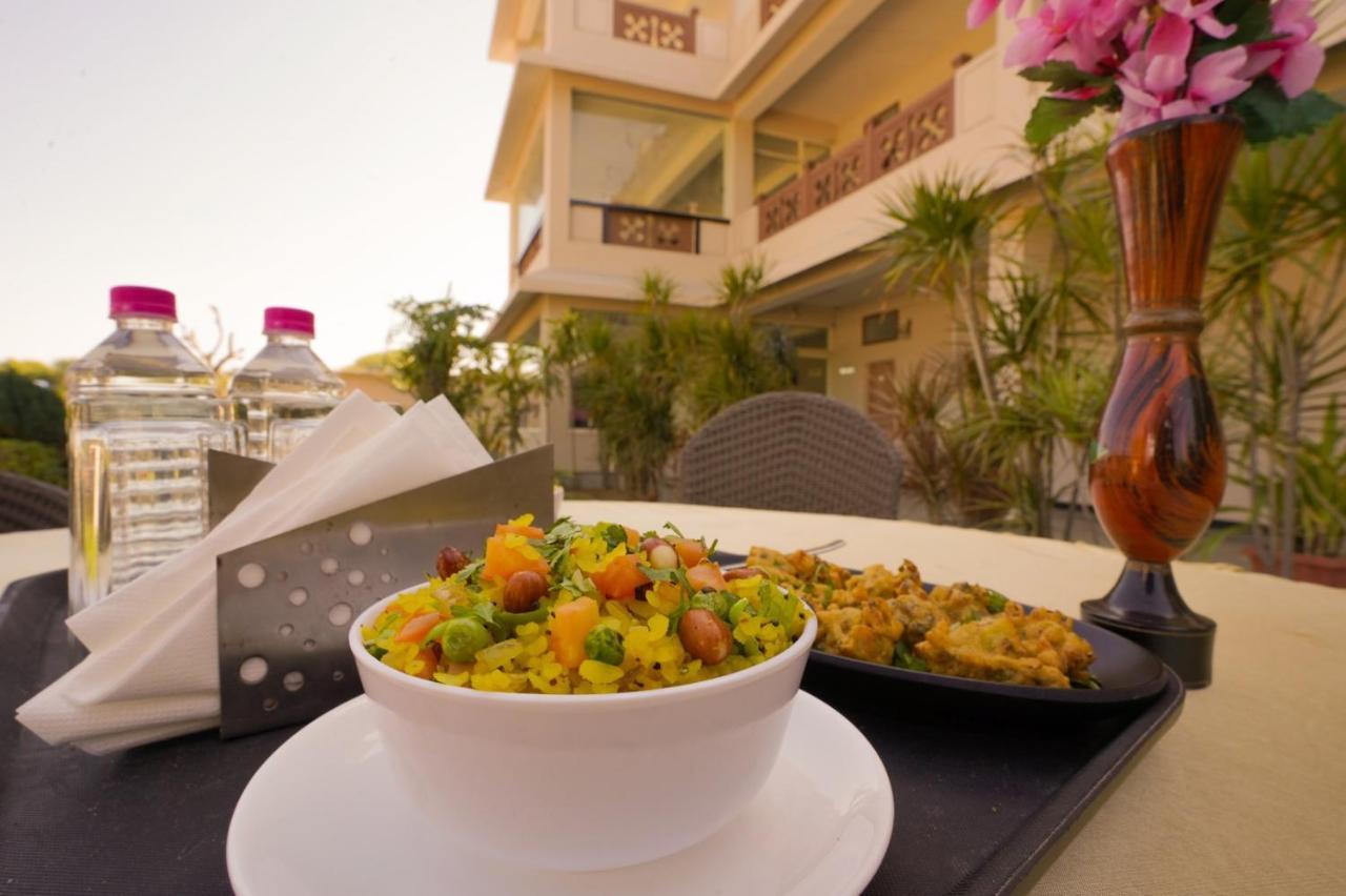 Royal Ocean Resort Τζαϊπούρ Εξωτερικό φωτογραφία