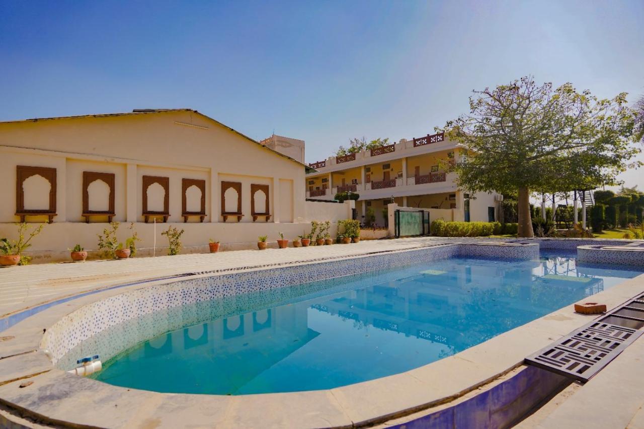 Royal Ocean Resort Τζαϊπούρ Εξωτερικό φωτογραφία