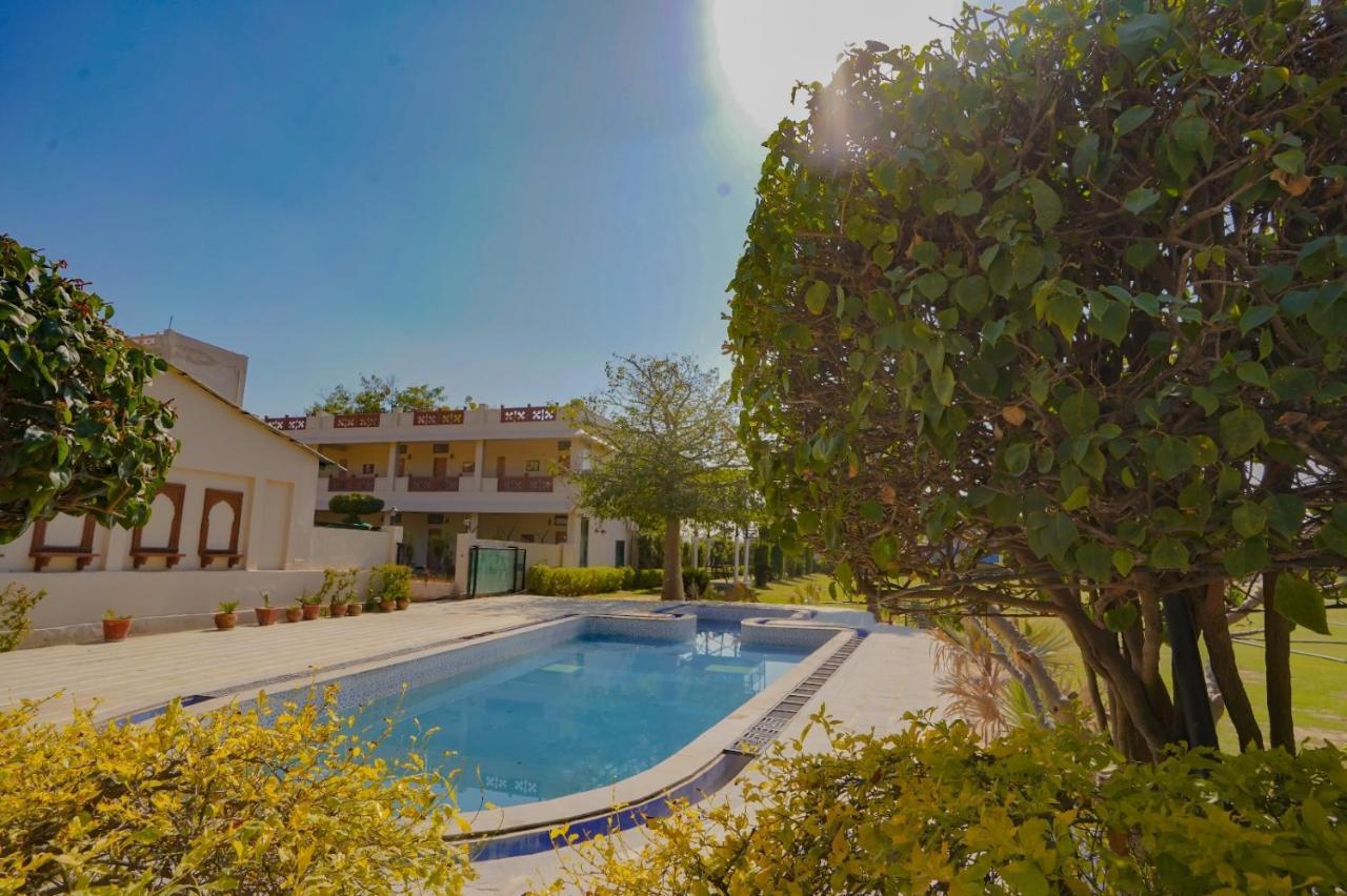 Royal Ocean Resort Τζαϊπούρ Εξωτερικό φωτογραφία