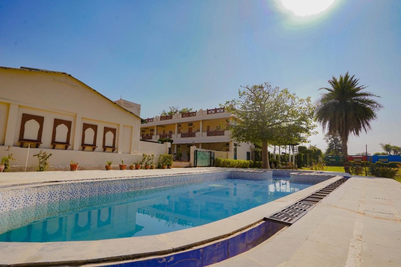 Royal Ocean Resort Τζαϊπούρ Εξωτερικό φωτογραφία